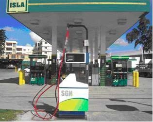DISTRIBUTOR STATION OF COMPRESSED NATURAL GAS. GAS STATION - ISLA